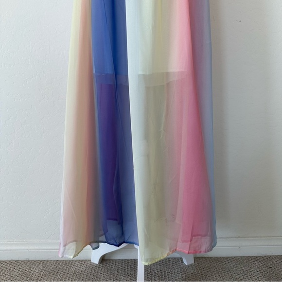 Cupshe NWT Colorful Rainbow Plunging Neckline Cross Back Maxi Dress Large - Picture 4 of 14